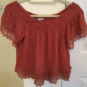 American Eagle off the shoulder top